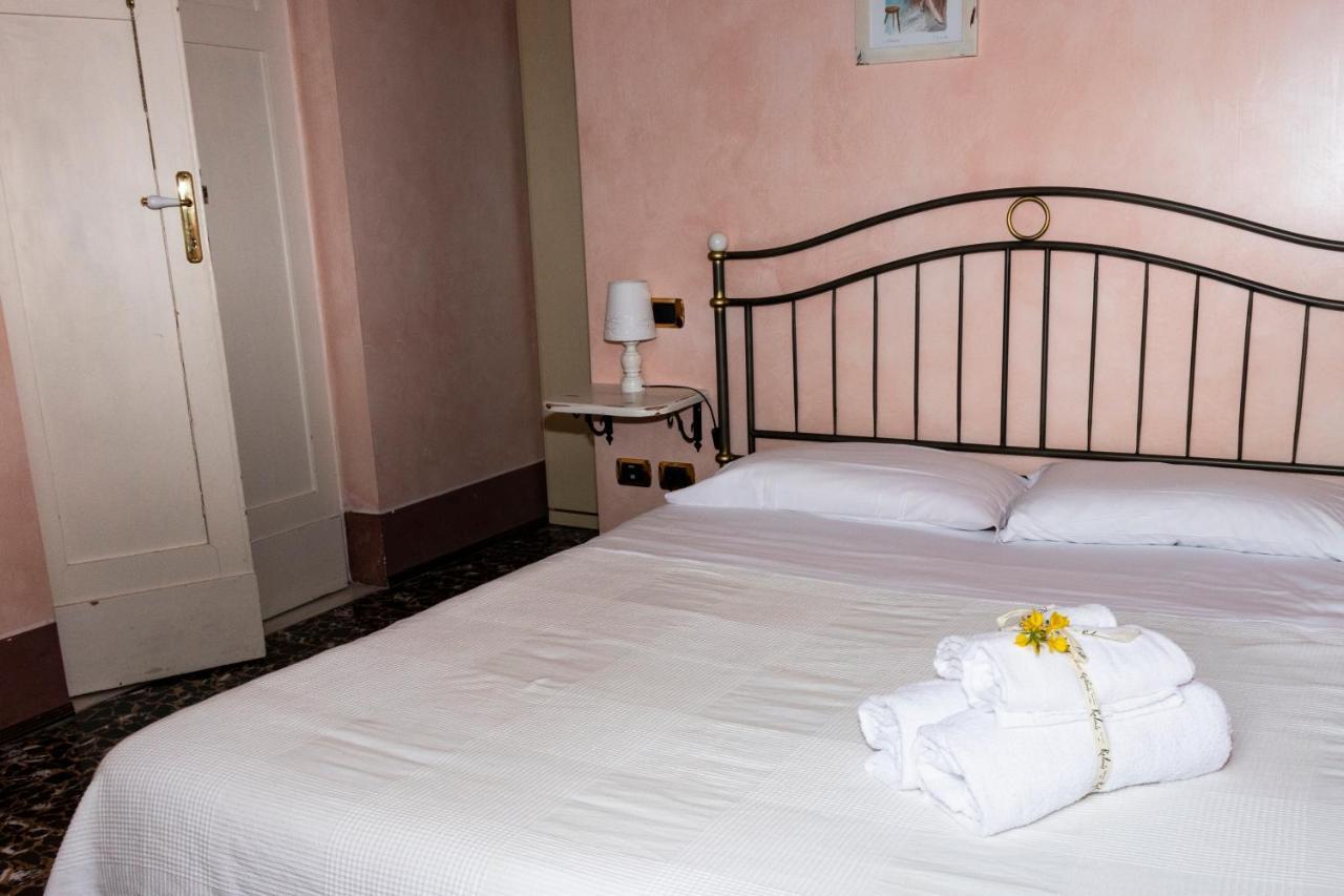 Relais Borgo Sul Mare Ospitalita Diffusa Silvi Paese Bagian luar foto